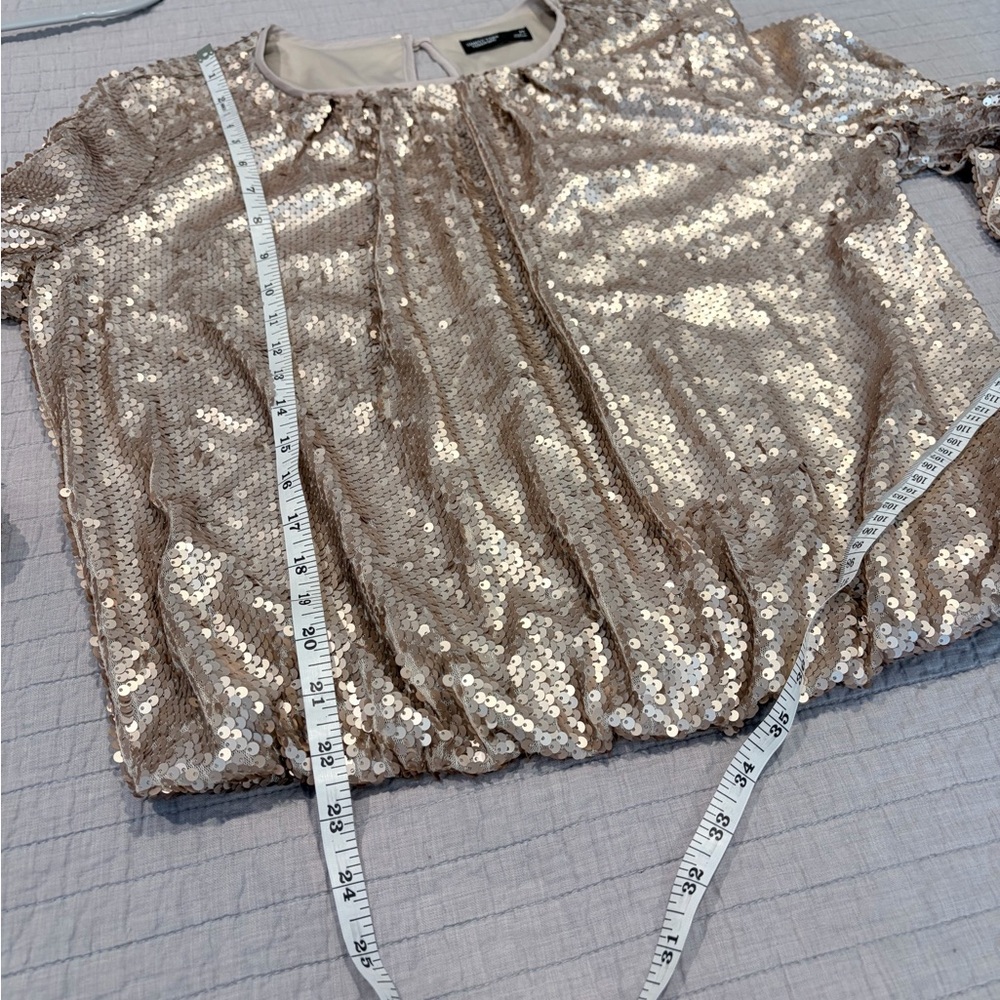 Simply Vera Vera Wang Gold Sequin Blouse Balloon Sleeve Party Top Size Medium - Picture 10 of 12